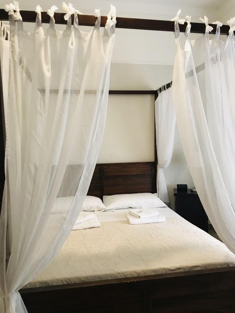 Al Teatro Hotell Verona Exteriör bild