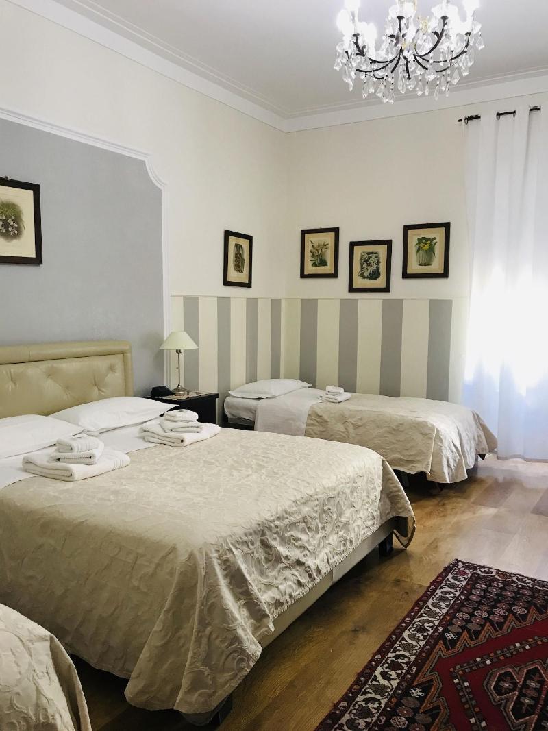 Al Teatro Hotell Verona Exteriör bild
