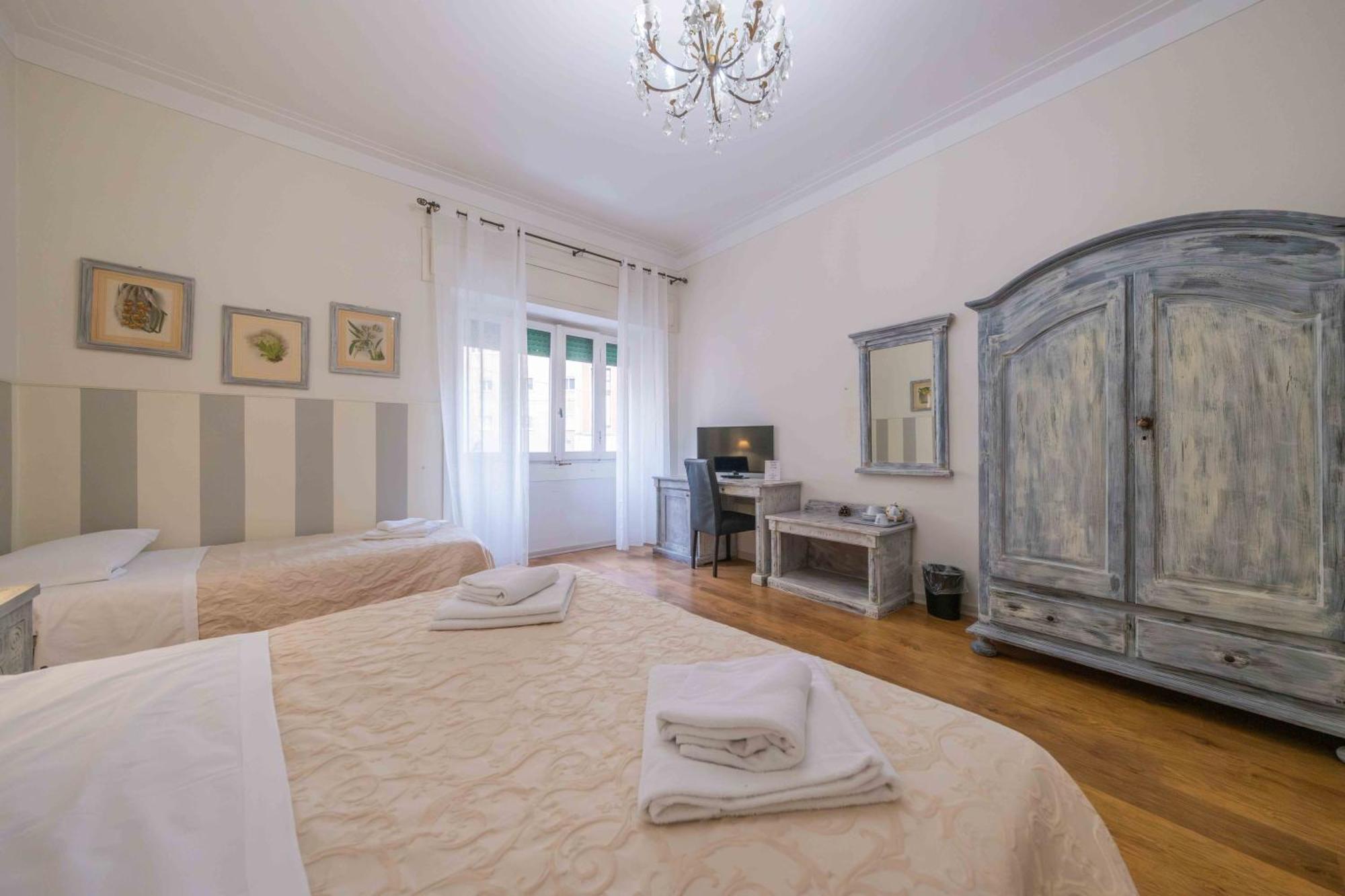 Al Teatro Hotell Verona Exteriör bild