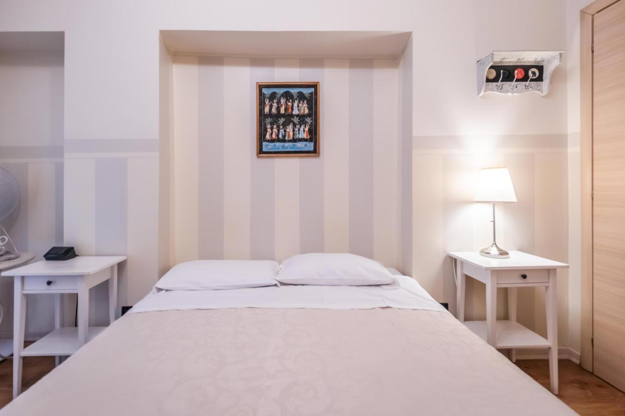 Al Teatro Hotell Verona Rum bild
