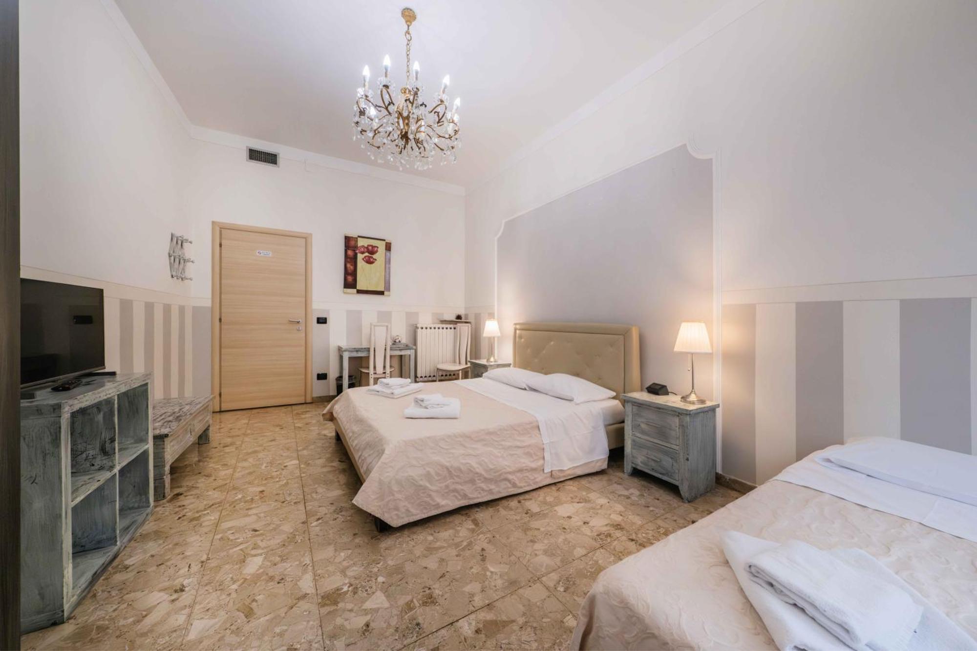 Al Teatro Hotell Verona Rum bild